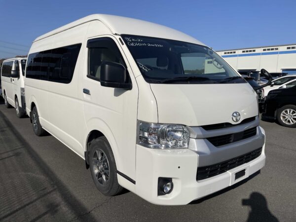 Toyota Hiace 2020
